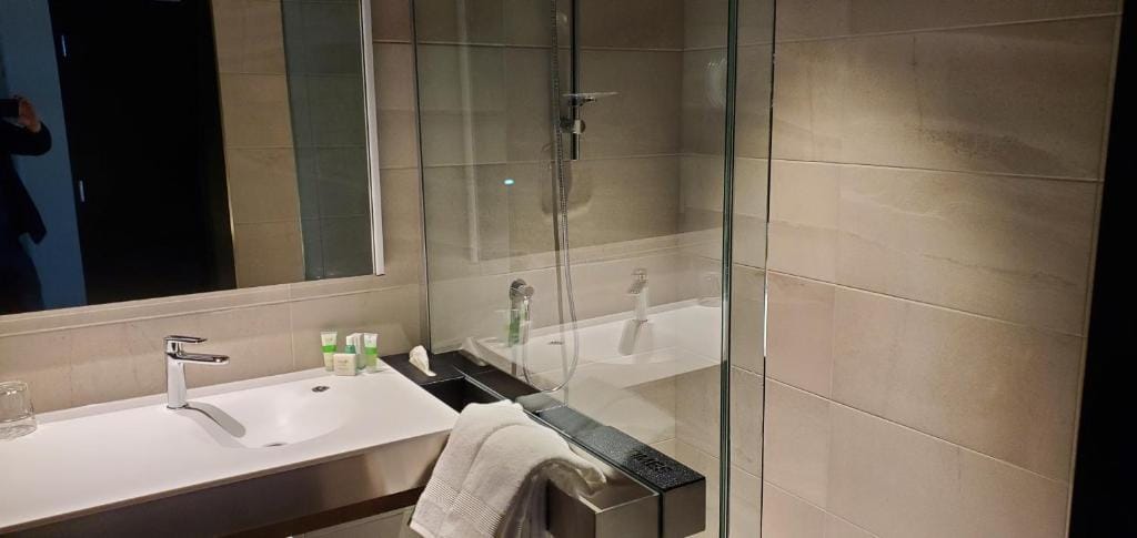 Grand Times Hotel Laval - Centropolis — 3