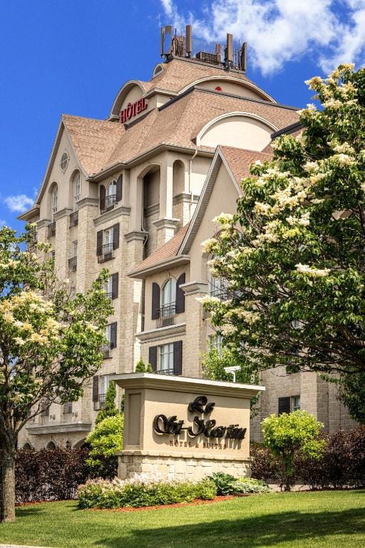 Le St-Martin Hotel & Suites — 1