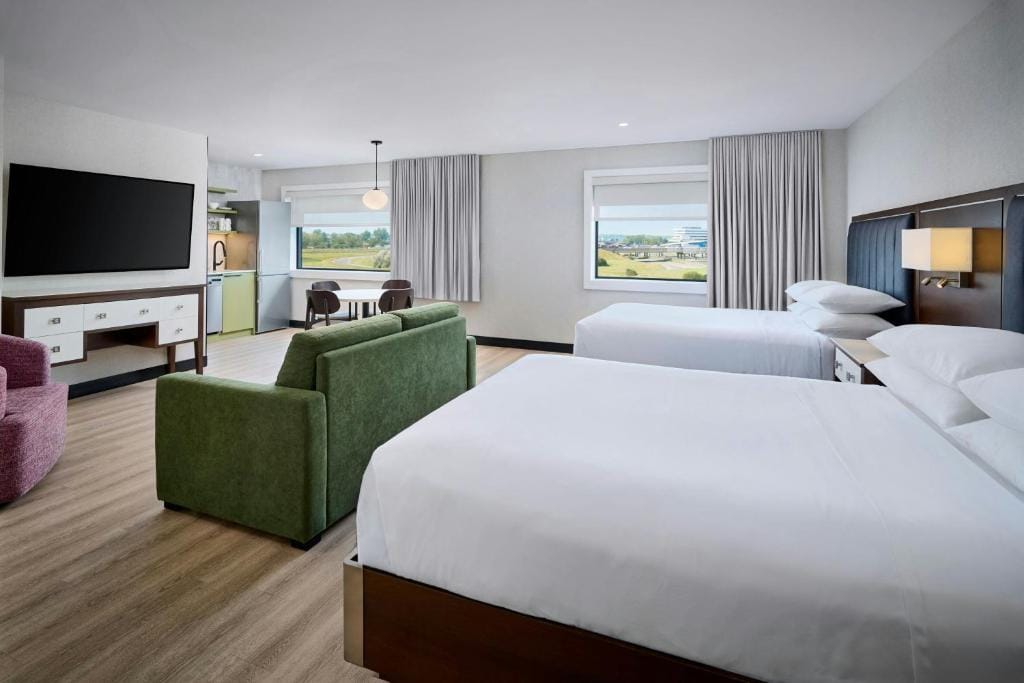 Sheraton Laval Hotel — 2