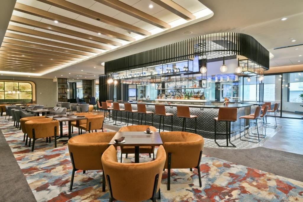 Sheraton Laval Hotel — 4