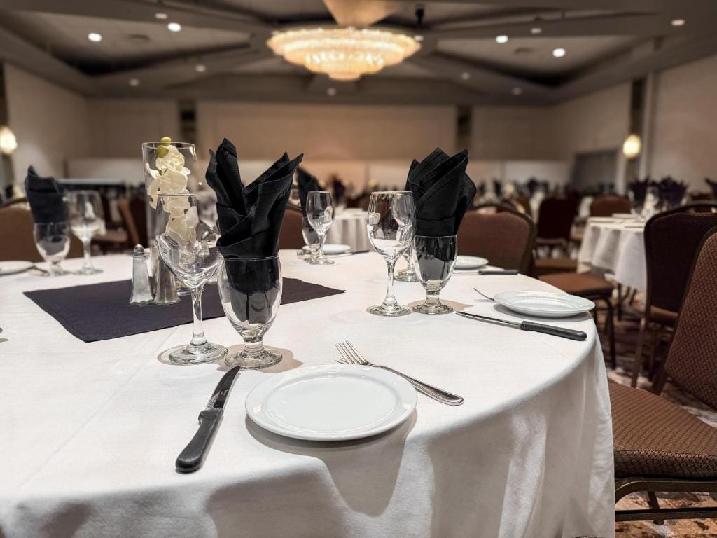 Coast Lethbridge Hotel & Conference Centre — 3