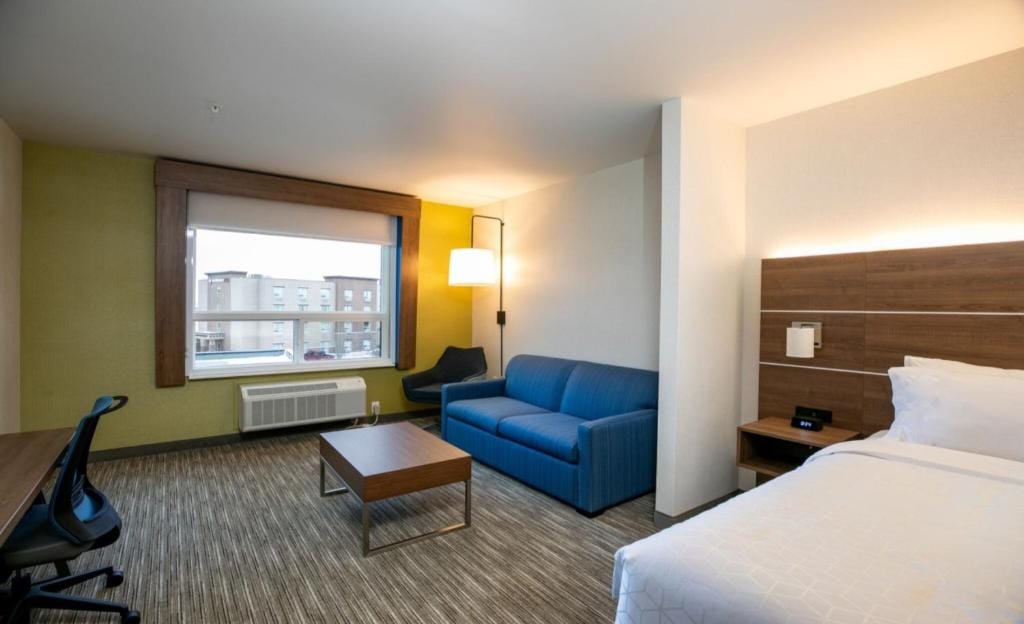 Holiday Inn Express - Lethbridge Southeast by IHG — 2