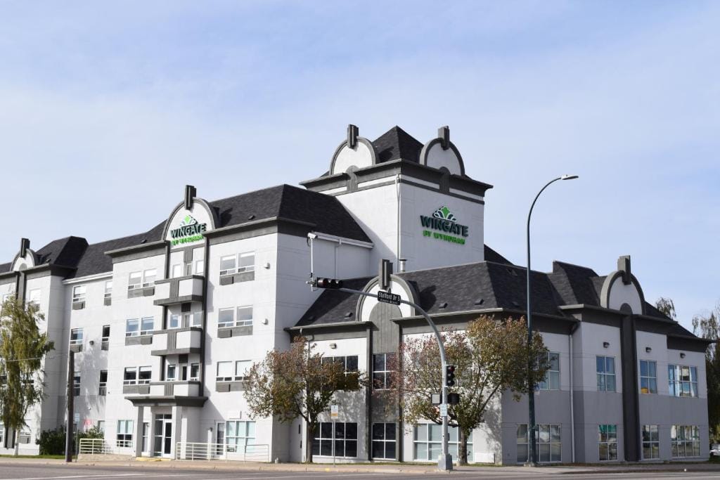 Wingate by Wyndham Lethbridge — 5