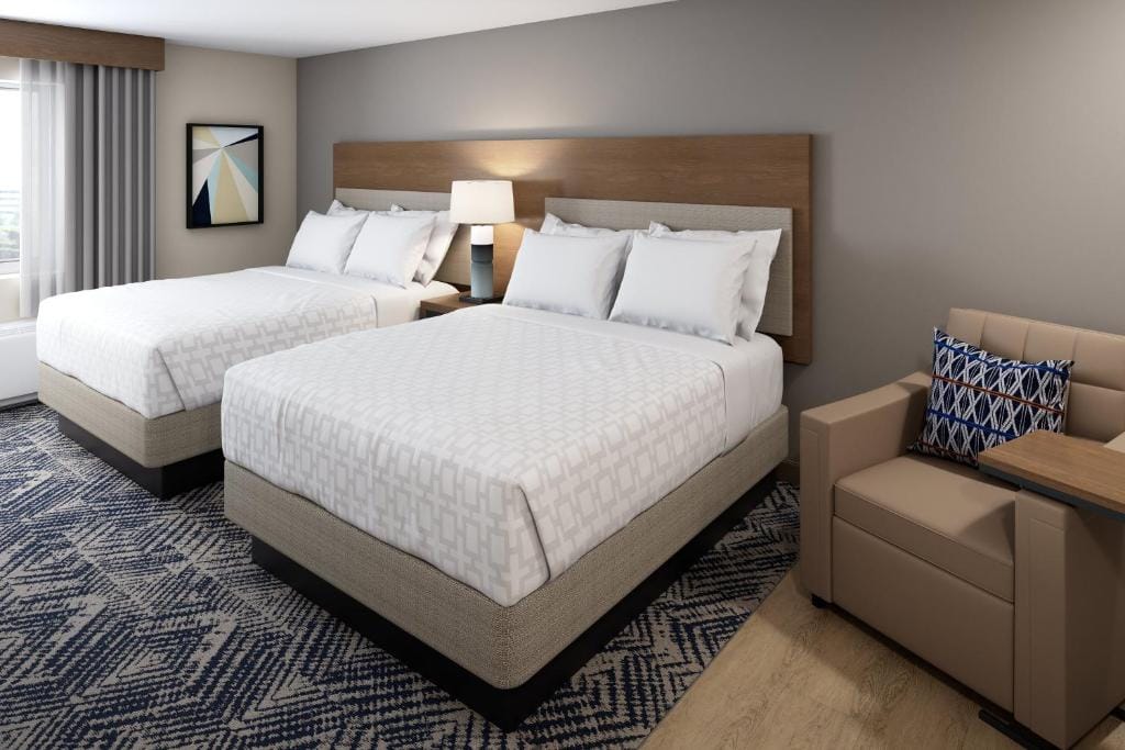 Candlewood Suites London South by IHG — 1