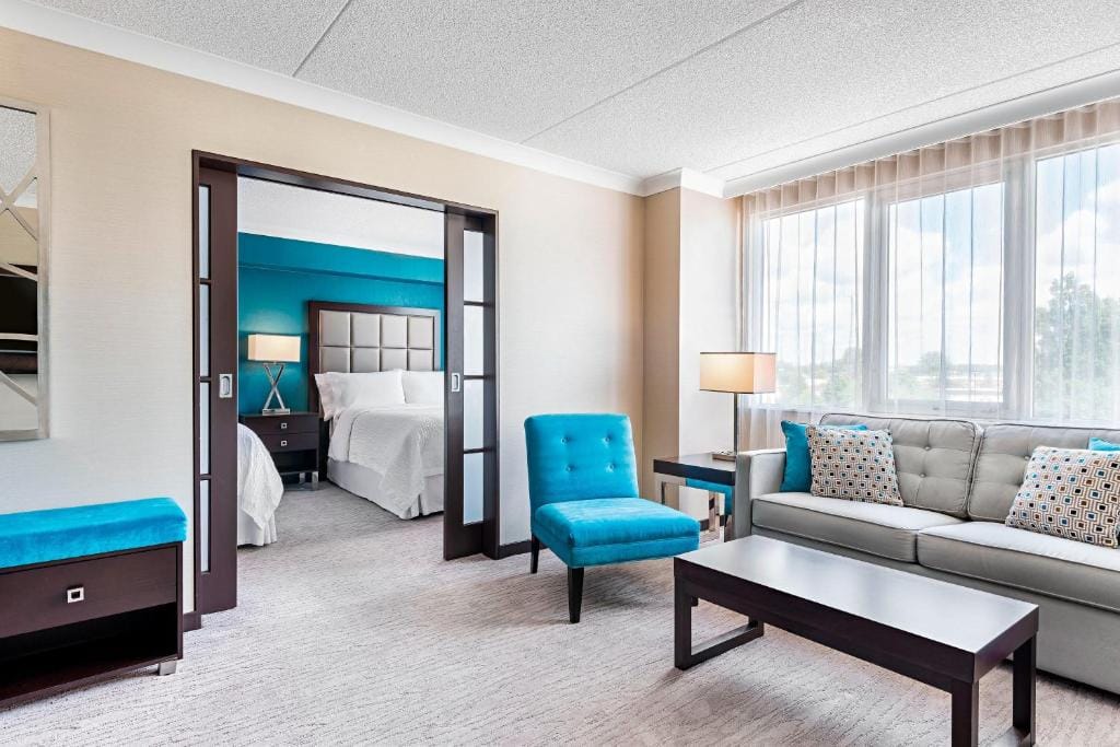 Four Points by Sheraton London — 1