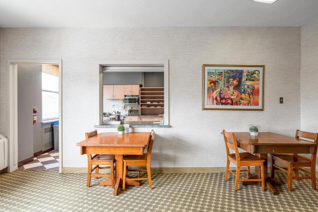 Guest House on the Mount — 4