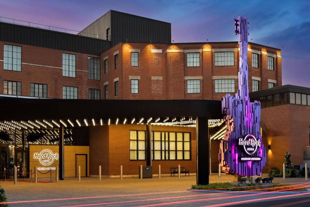 Hard Rock Hotel London Ontario — 1