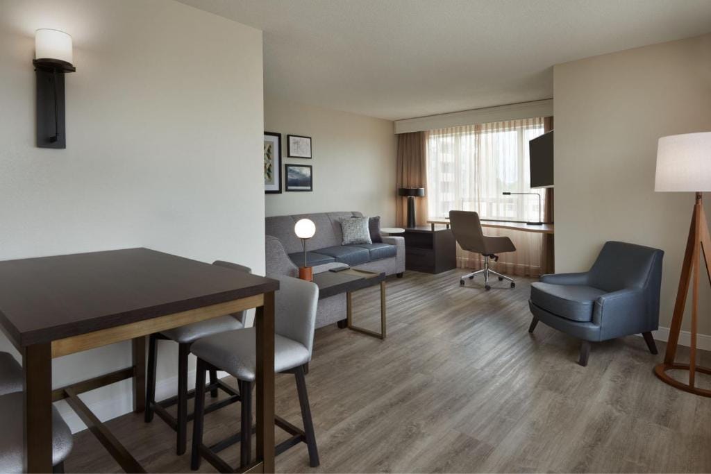 Residence Inn by Marriott London Canada — 4