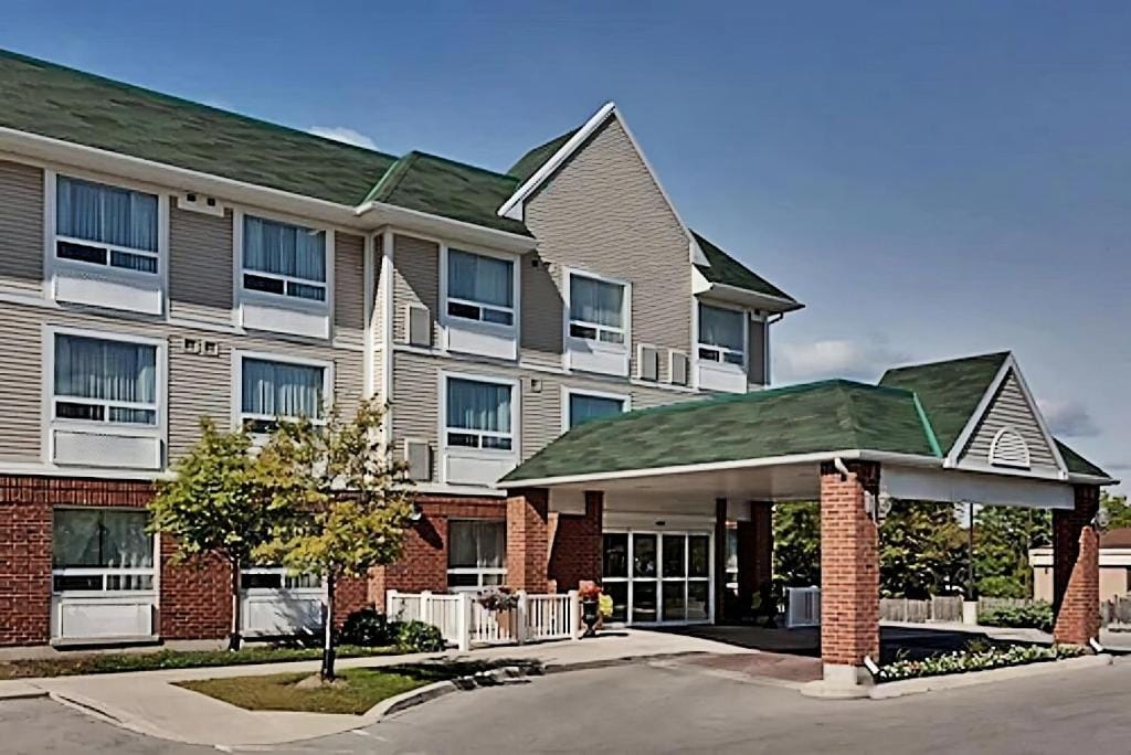 Staywell Inn & Suites — 1