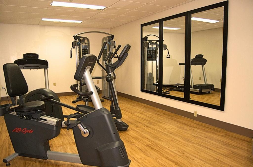 Staywell Inn & Suites — 5