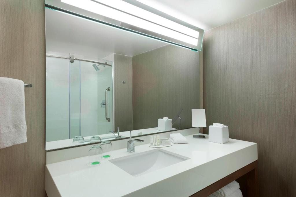 Courtyard by Marriott Toronto Northeast/Markham — 3