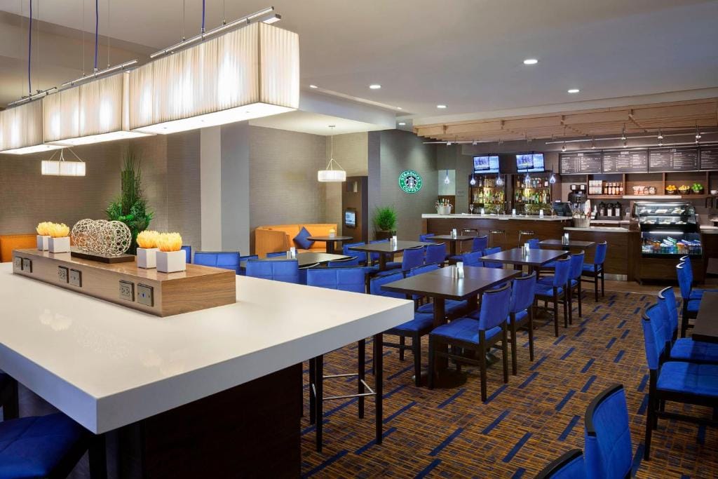 Courtyard by Marriott Toronto Northeast/Markham — 5