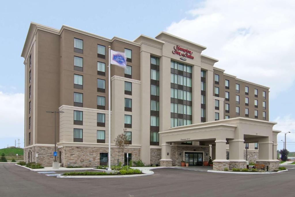 Hampton Inn & Suites by Hilton Toronto Markham — 1