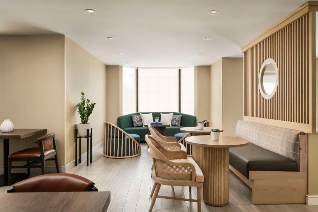 Sonesta ES Suites Toronto Markham — 3