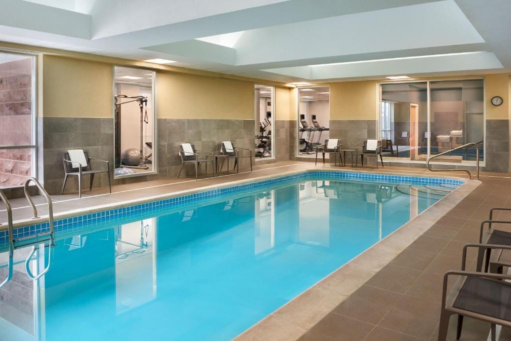 Courtyard by Marriott Toronto Mississauga/Meadowvale — 4