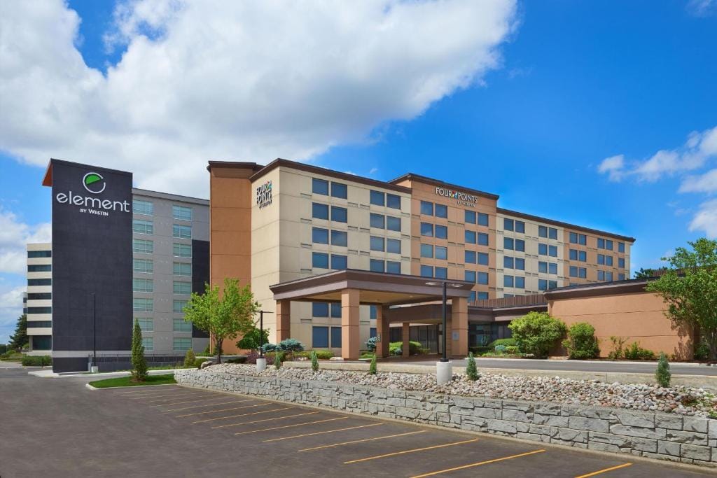Four Points by Sheraton Toronto Airport — 1