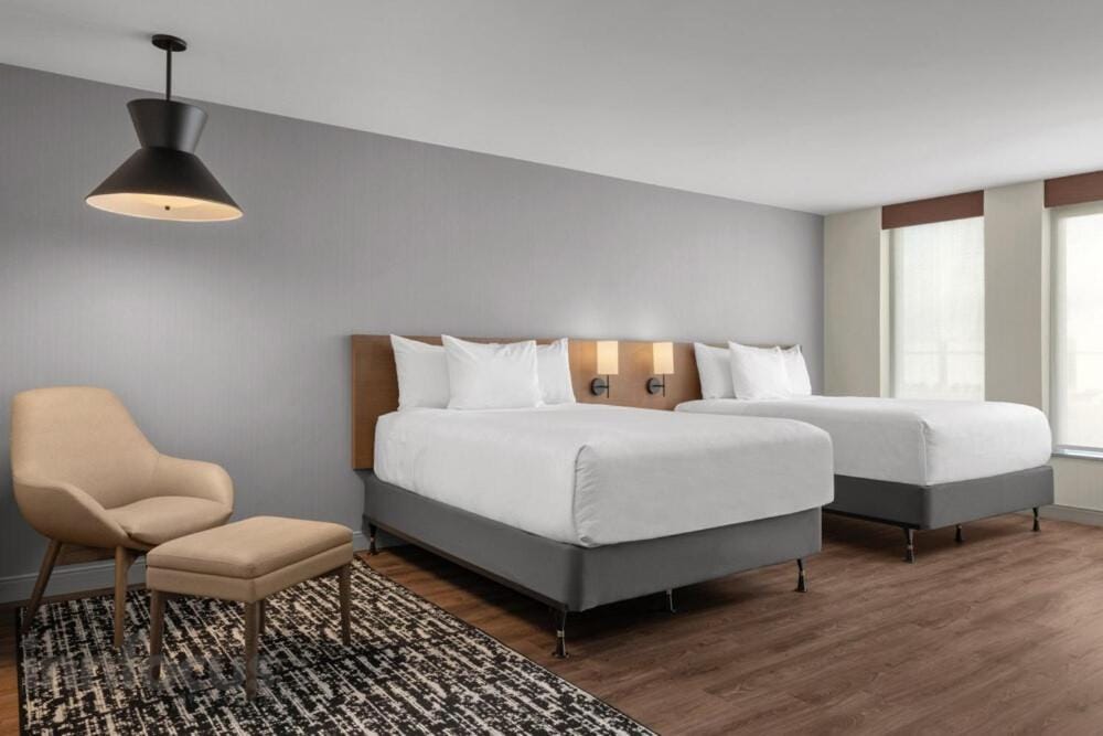 Hyatt Place Mississauga / Airport Corp Center — 2