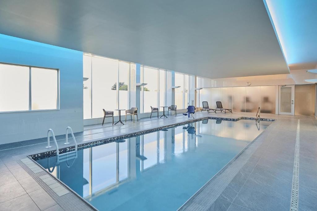 Hyatt Place Toronto Mississauga and Luxe Convention Centre — 3