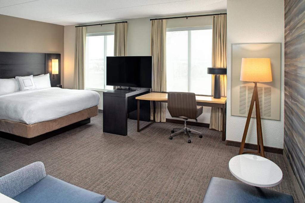 Residence Inn by Marriott Toronto Mississauga West — 2