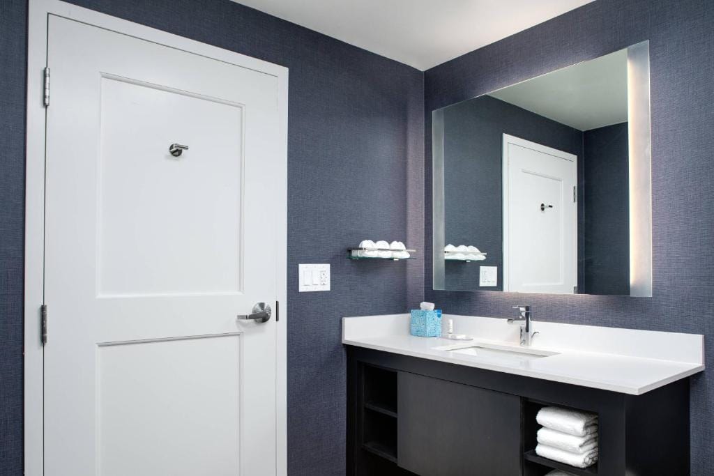 Residence Inn by Marriott Toronto Mississauga West — 3