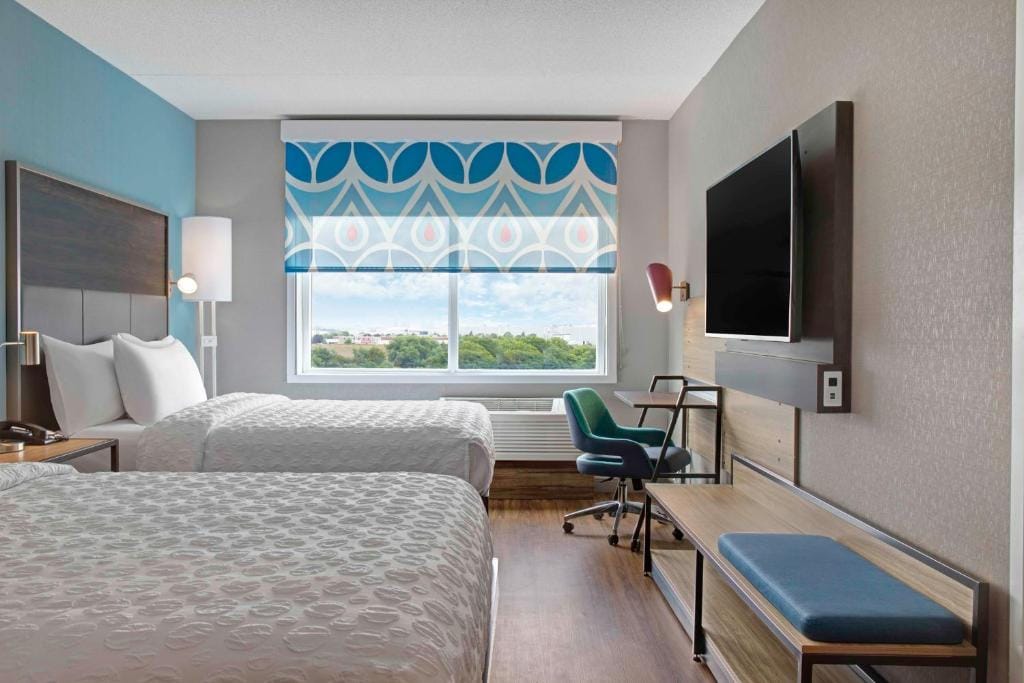 Tru By Hilton Toronto Airport West — 2