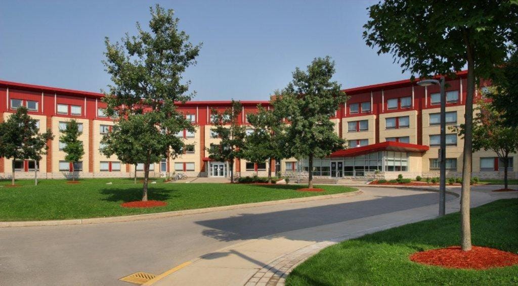 Residence & Conference Centre - Oakville — 5
