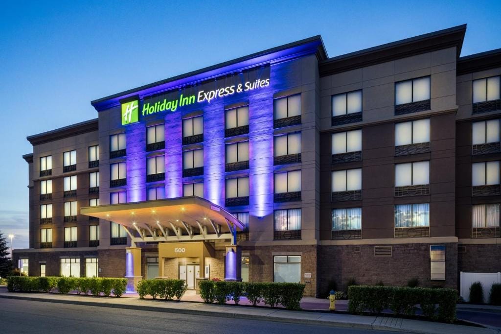 Holiday Inn Express & Suites Ottawa East-Orleans by IHG — 1