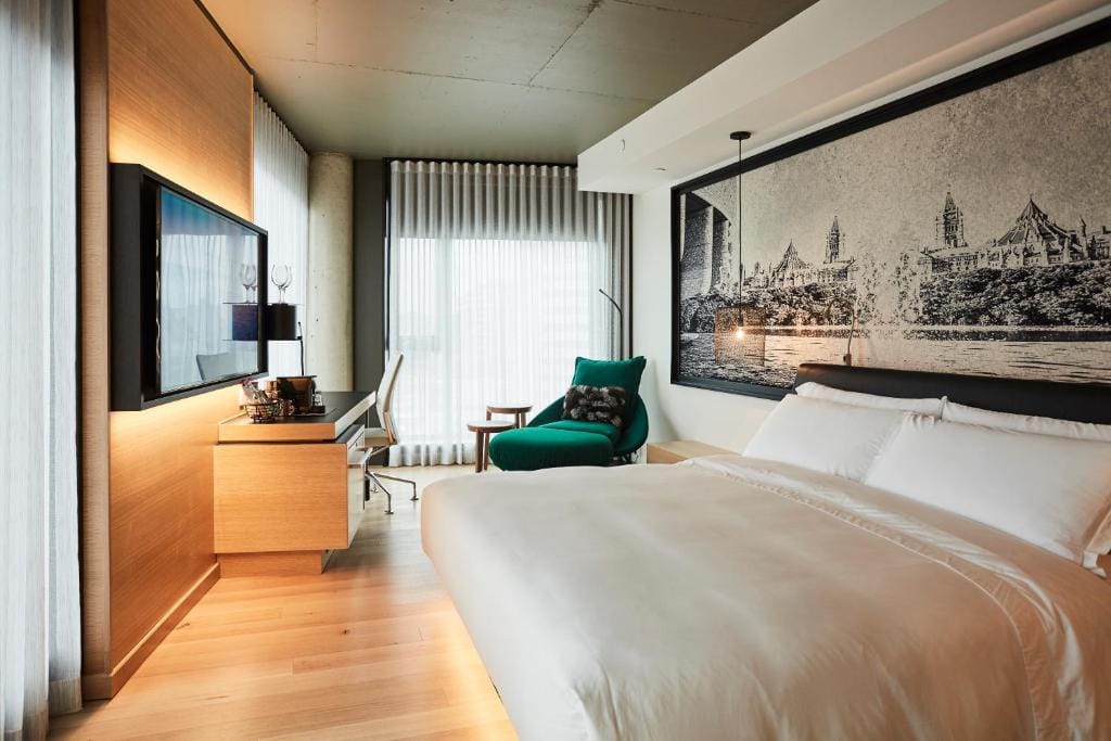 Le Germain Hotel Ottawa — 1