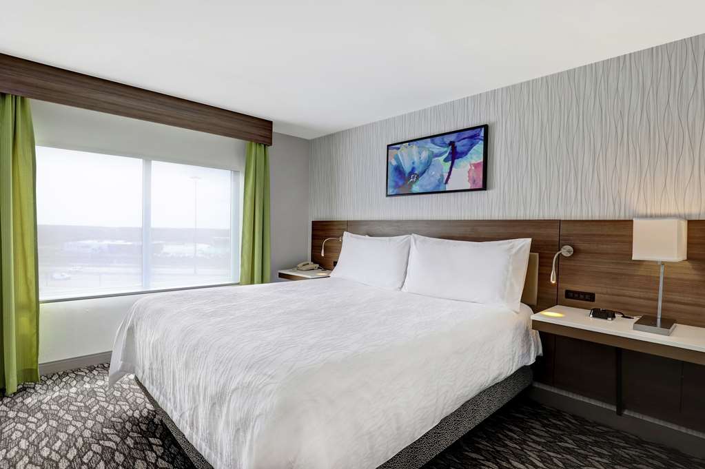 Hilton Garden Inn Toronto/Ajax — 4