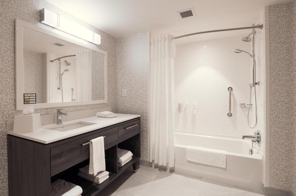 Home2 Suites By Hilton Quebec City — 3