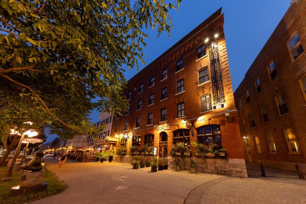 Hôtel des Coutellier — 1