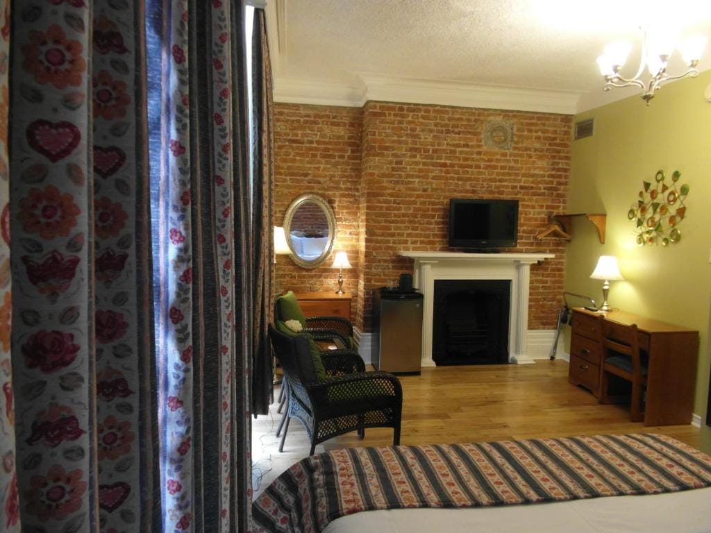 Hôtel Manoir de l'Esplanade — 5
