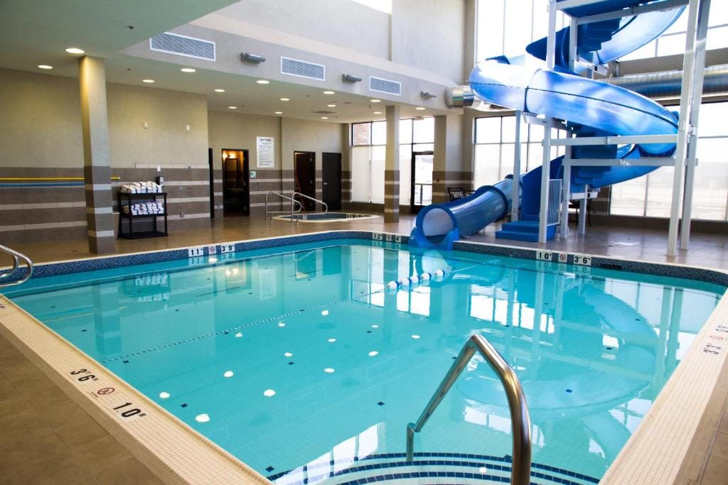 Holiday Inn Hotel & Suites Red Deer by IHG — 2