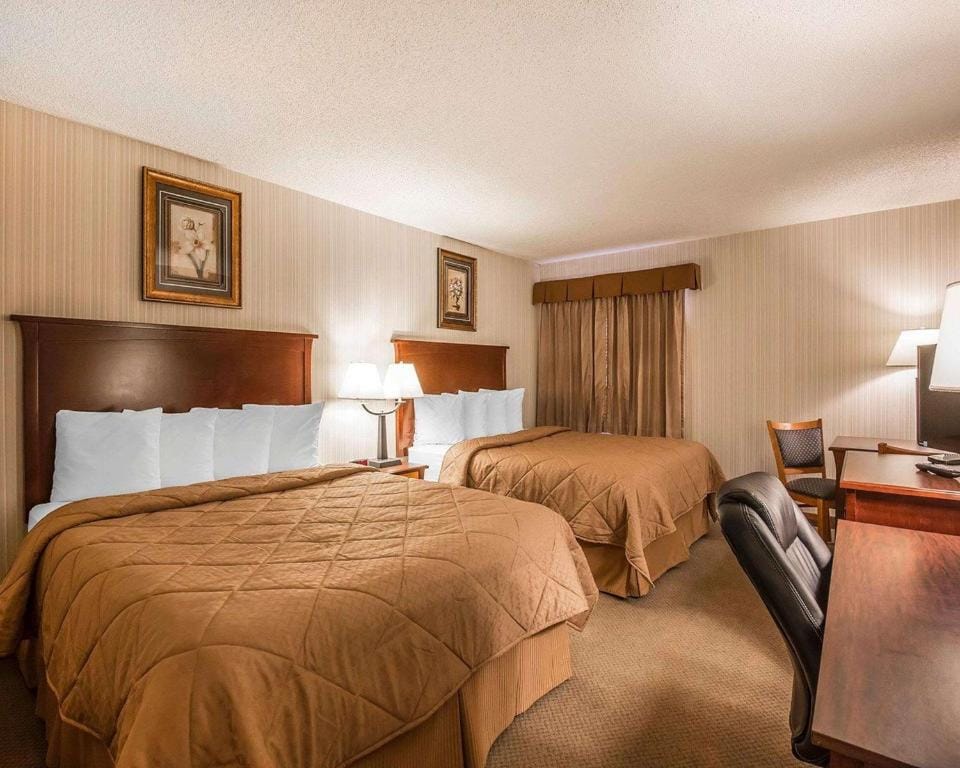 Quality Inn & Conference Centre — 2