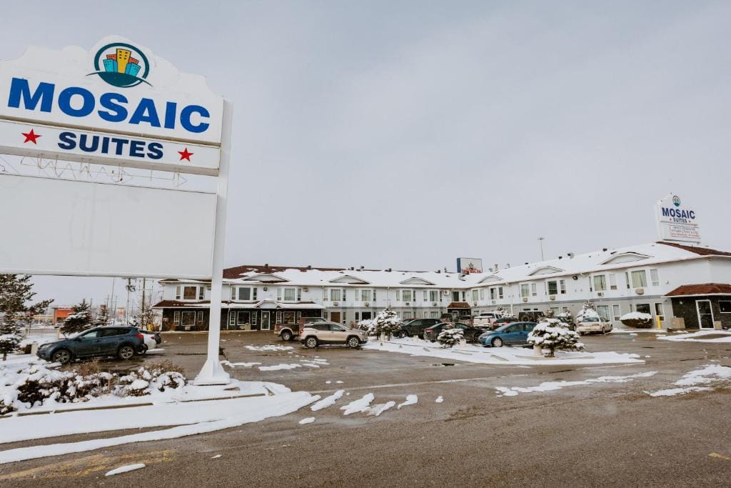 Western Budget Plus Mosaic Suites