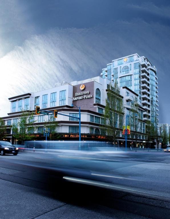 Executive Hotel Vancouver Airport — 1