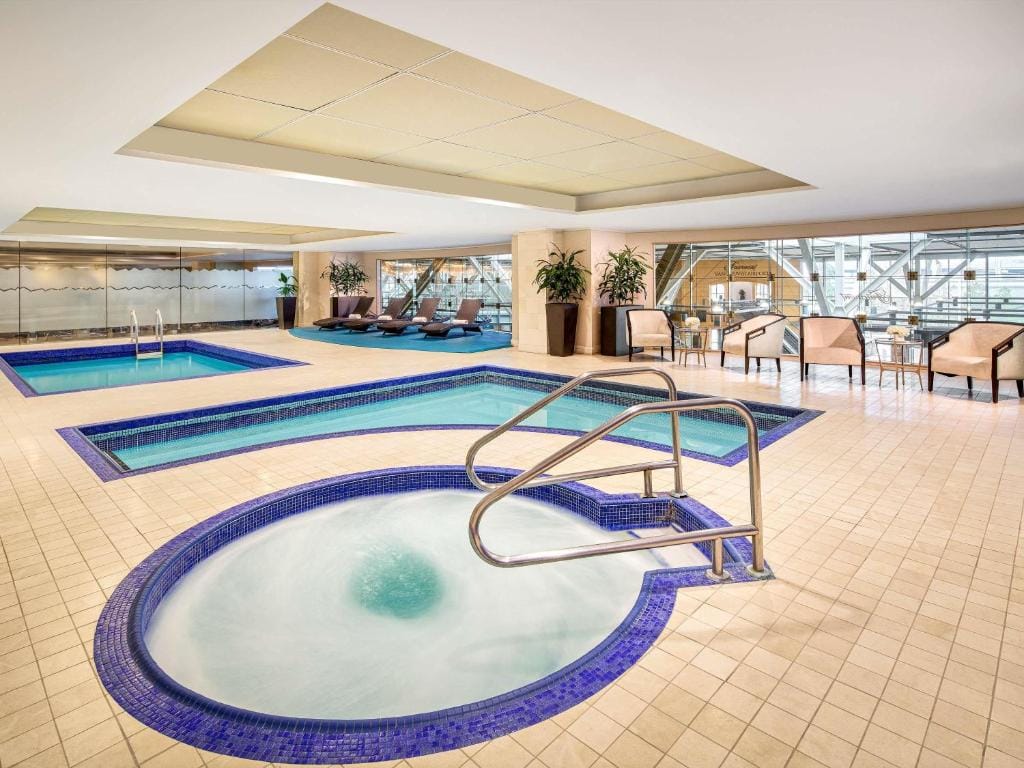 Fairmont Vancouver Airport In-Terminal Hotel — 3