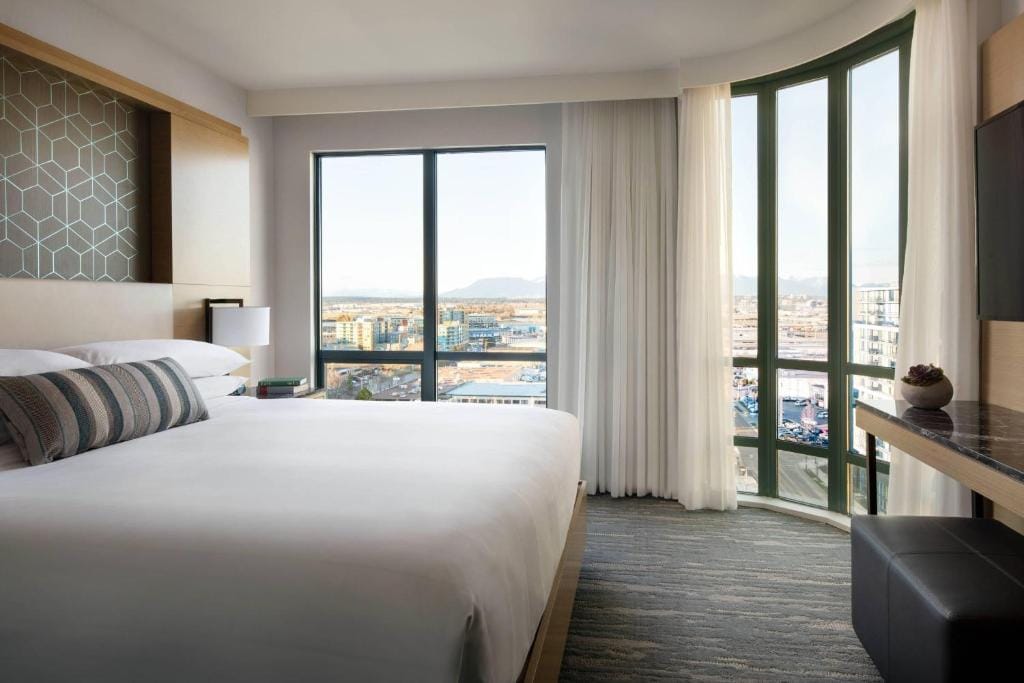 Vancouver Airport Marriott Hotel — 2