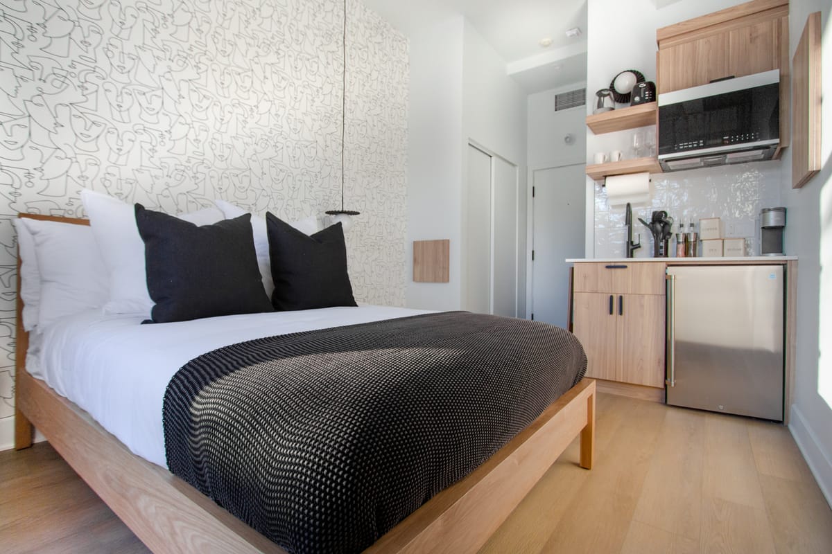 Unique Stays - 4113/4119 St-Denis — 3