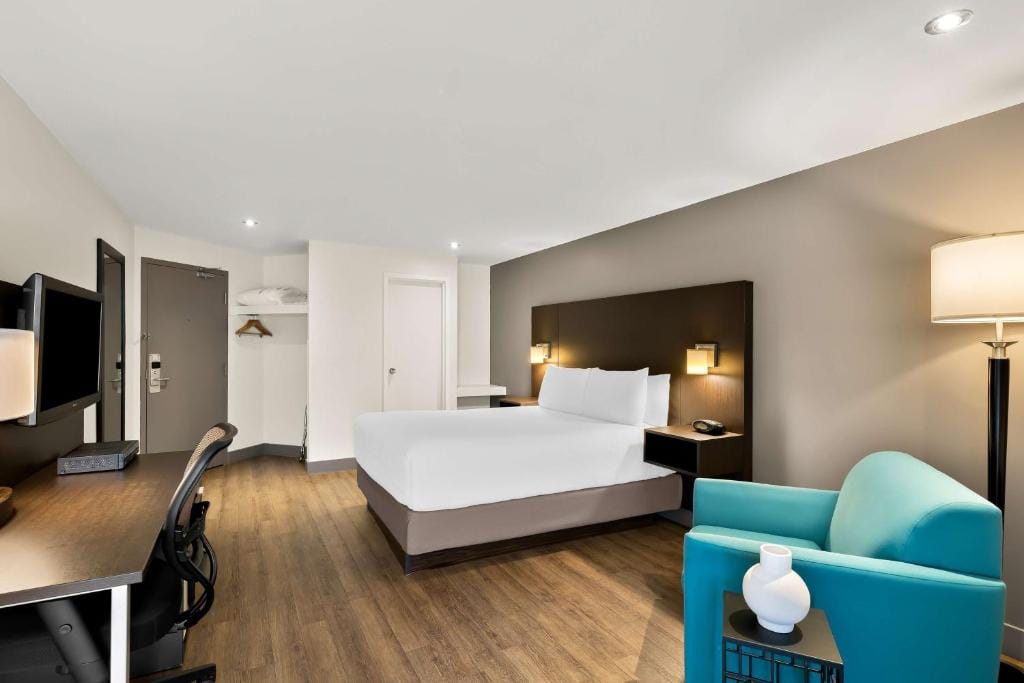 Best Western Hotel St. Jerome — 2