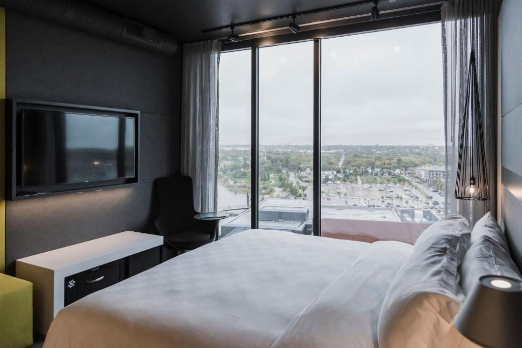 Alt Hotel Saskatoon — 1