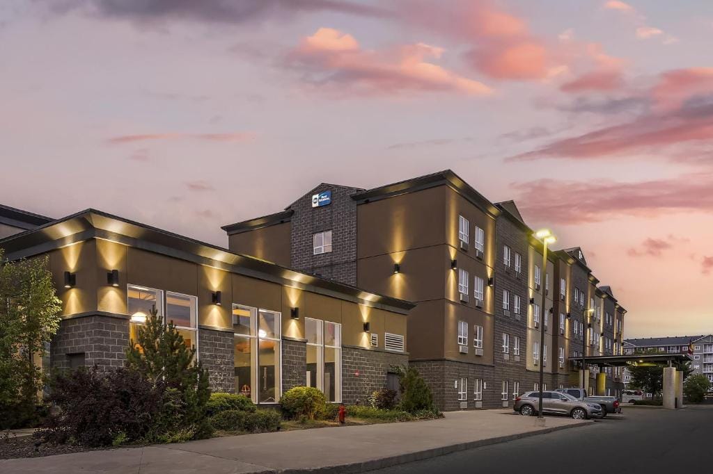 Best Western Blairmore — 1