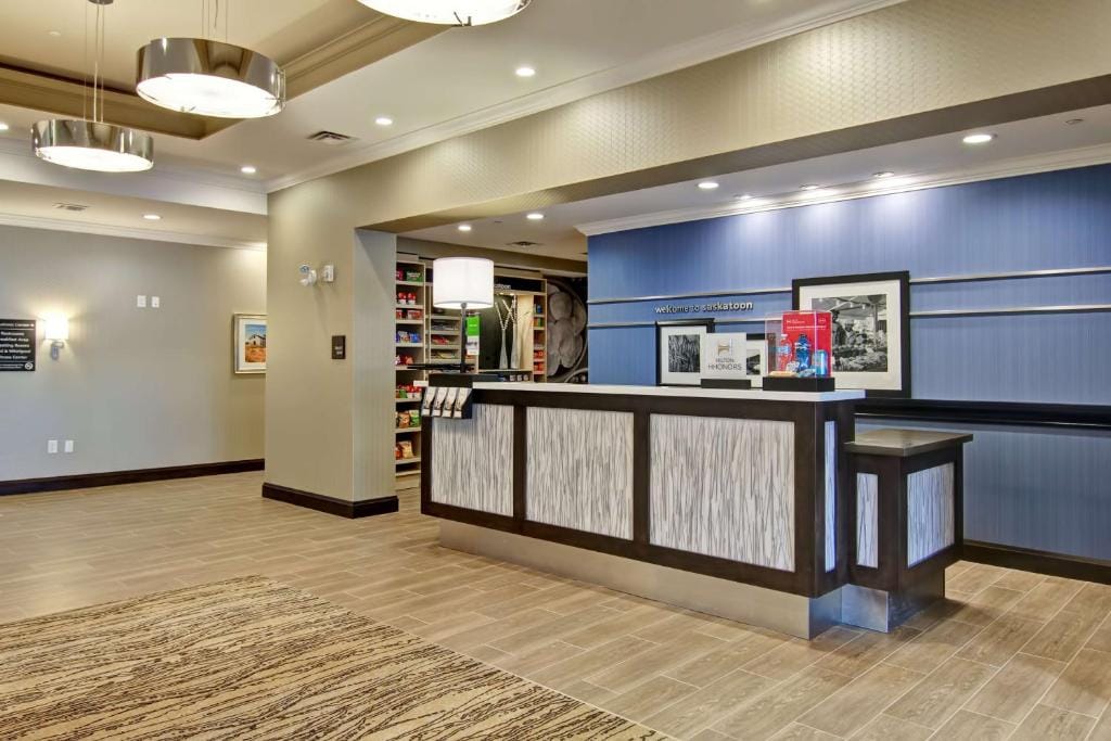 Hampton Inn & Suites by Hilton Saskatoon Airport — 1
