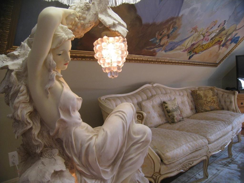 Auberge Marquis de Montcalm — 1