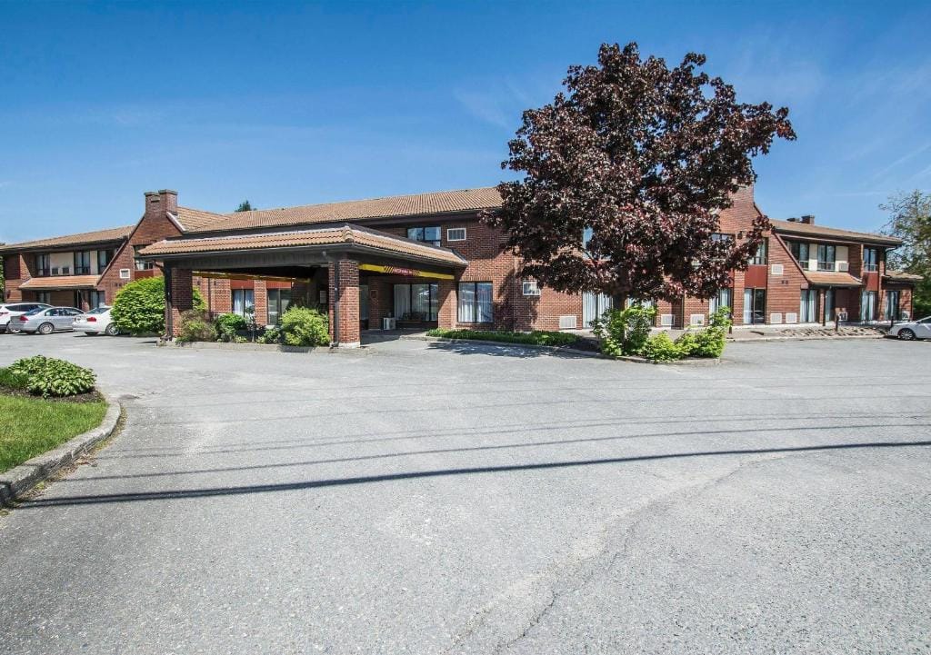 Comfort Inn Sherbrooke - Estrie — 1