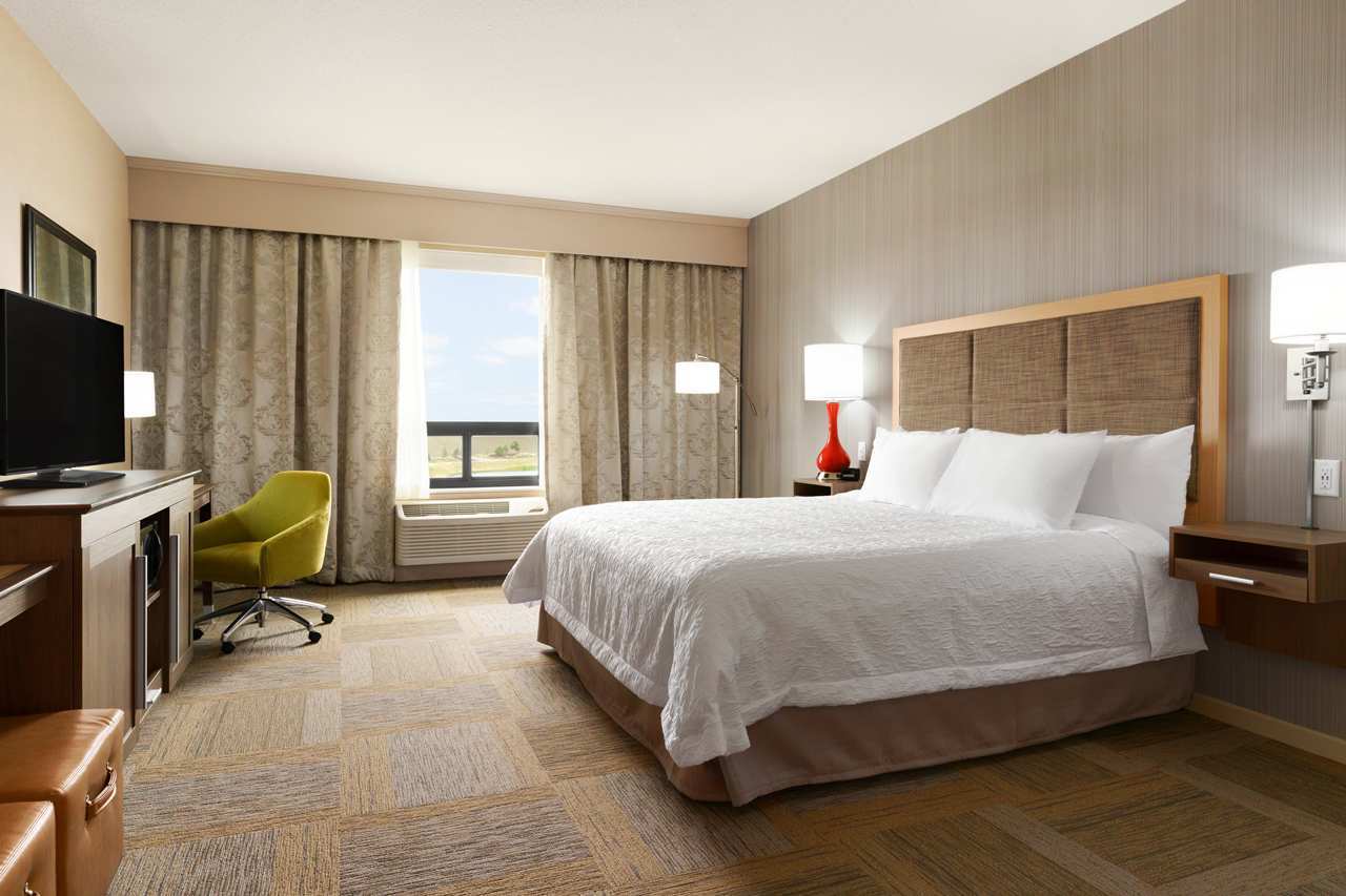 Hampton Inn by Hilton Edmonton/Sherwood Park — 3