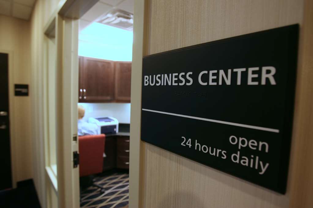 Hampton Inn by Hilton Fort Saskatchewan — 2