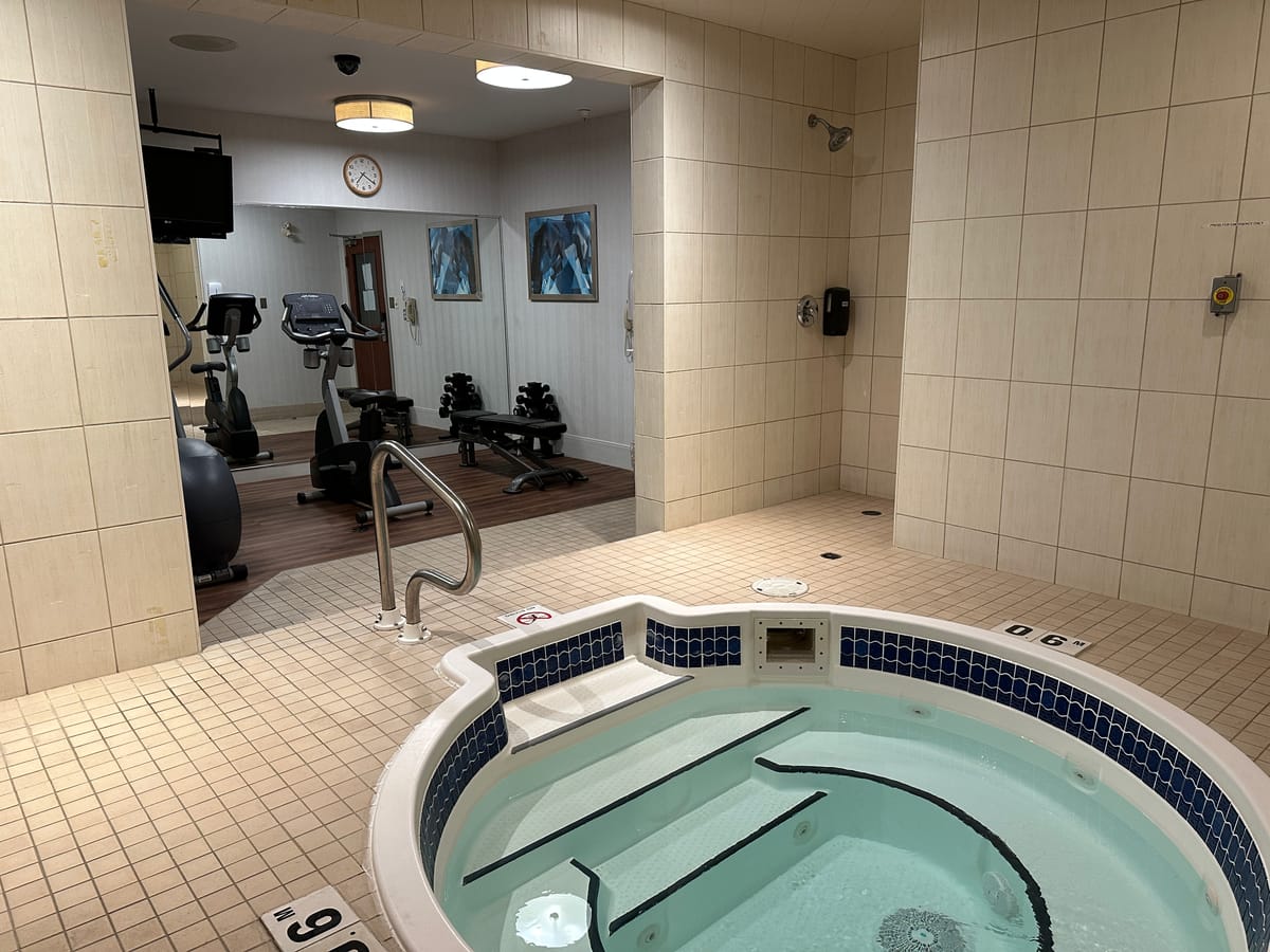 Holiday Inn Express & Suites Sherwood Park-Edmonton Area by IHG — 2