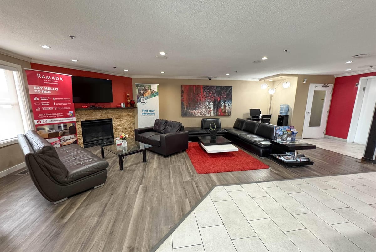 Ramada by Wyndham Sherwood Park — 3