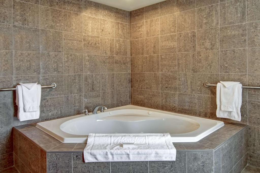 Hampton Inn Sudbury, Ontario — 3